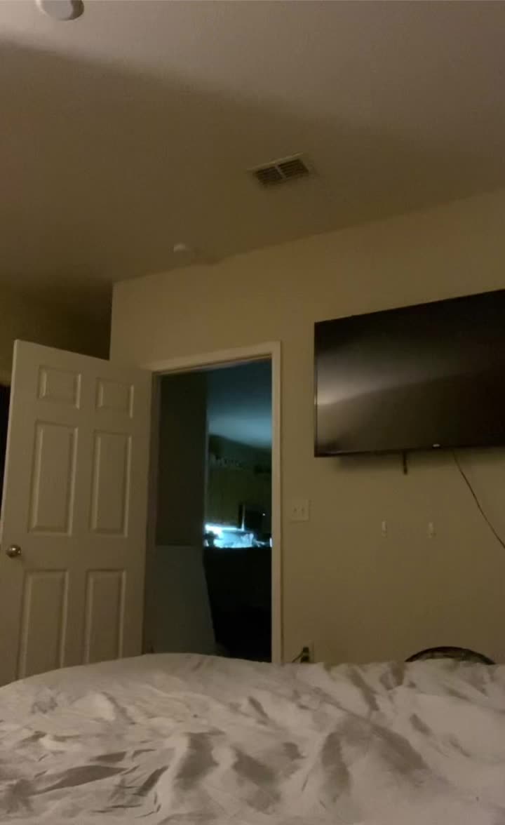 @Meee
