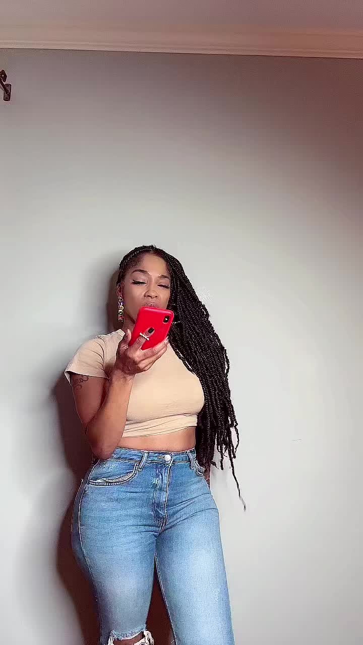 @Candycocain 💙🍭