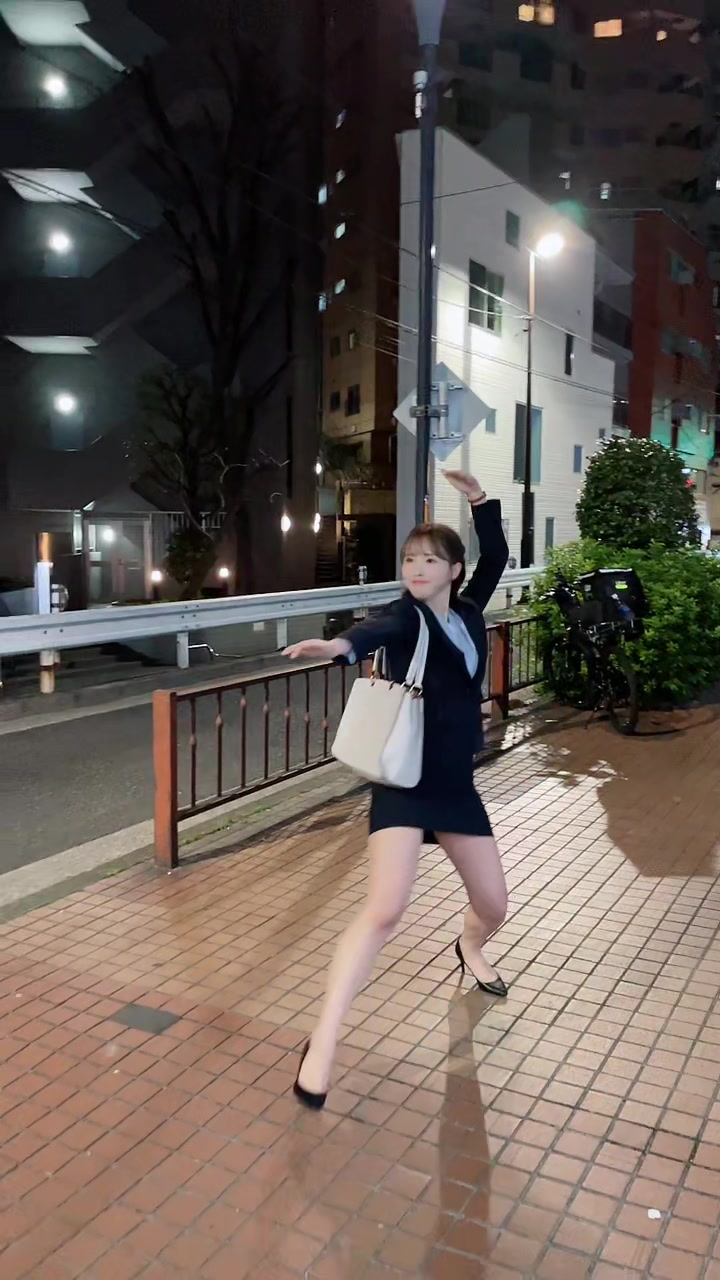 @三上悠亜