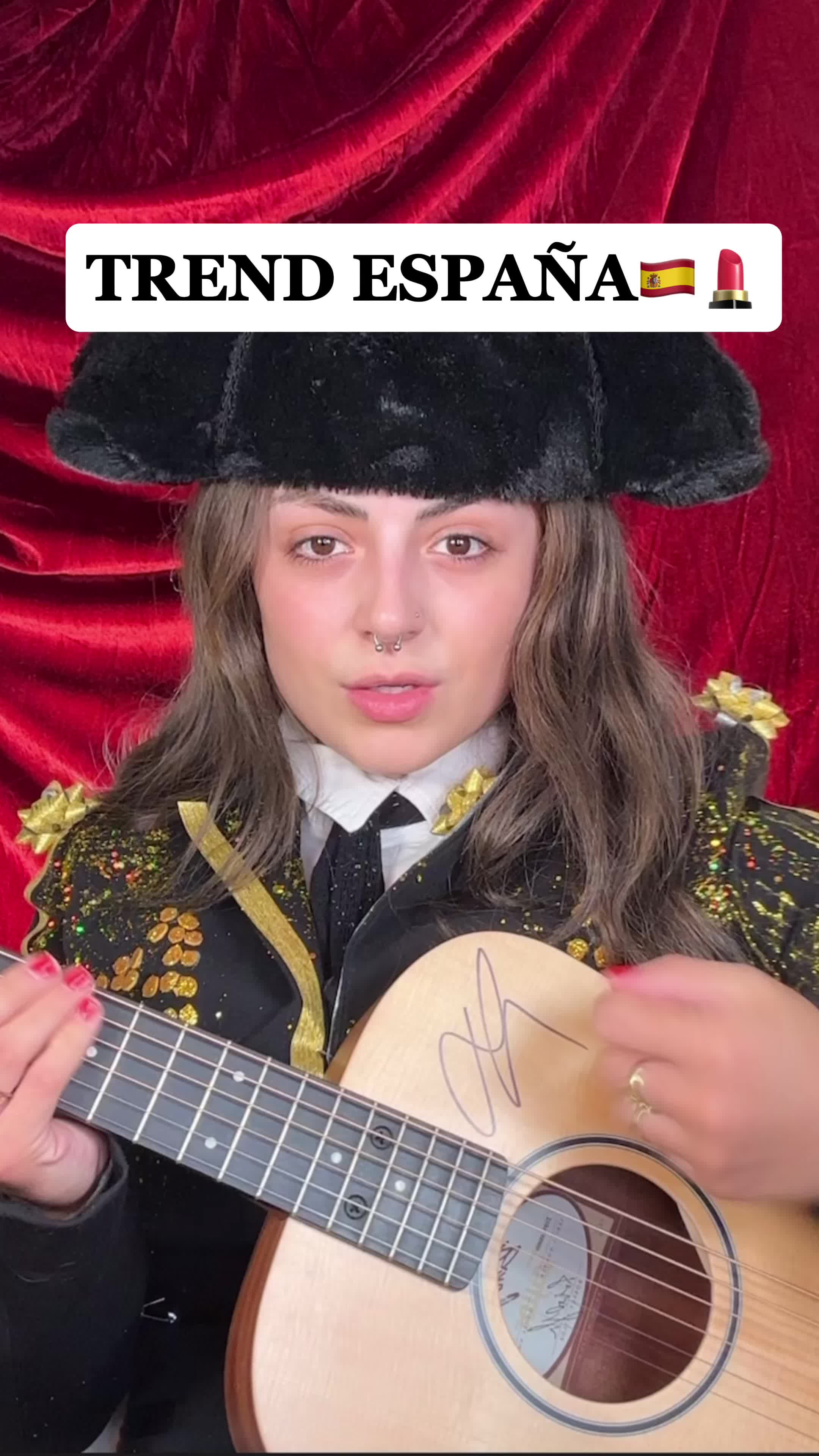 @trisayla