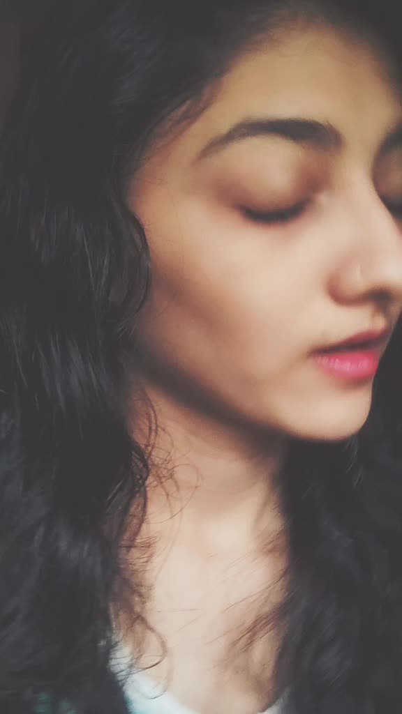 @👑Miss__komal🥀