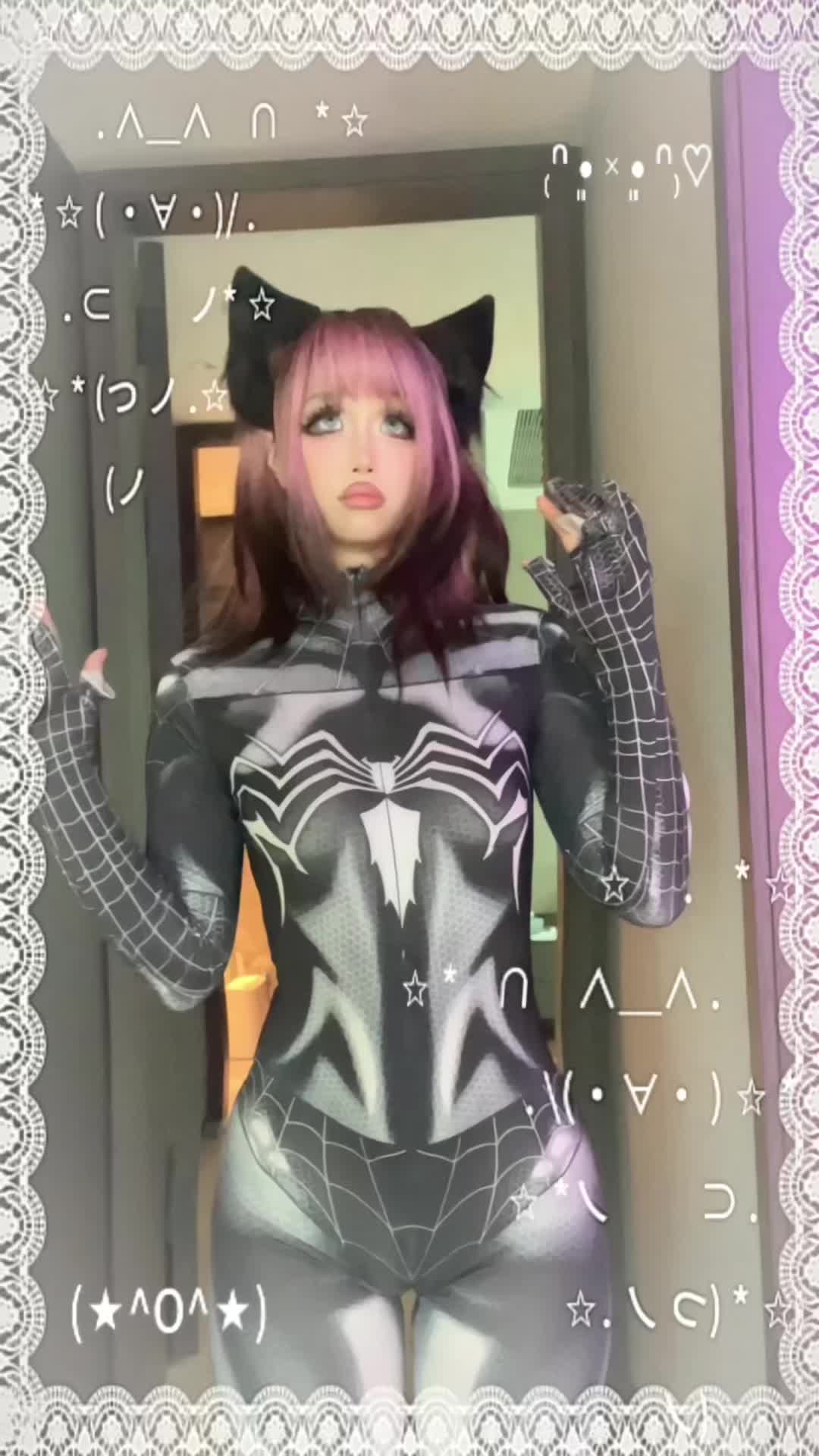 @In&egrave;s🐰🦄