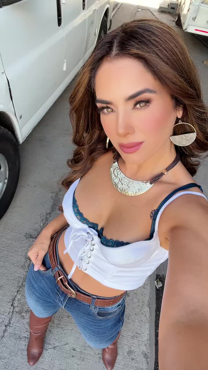 @Mimí Morales