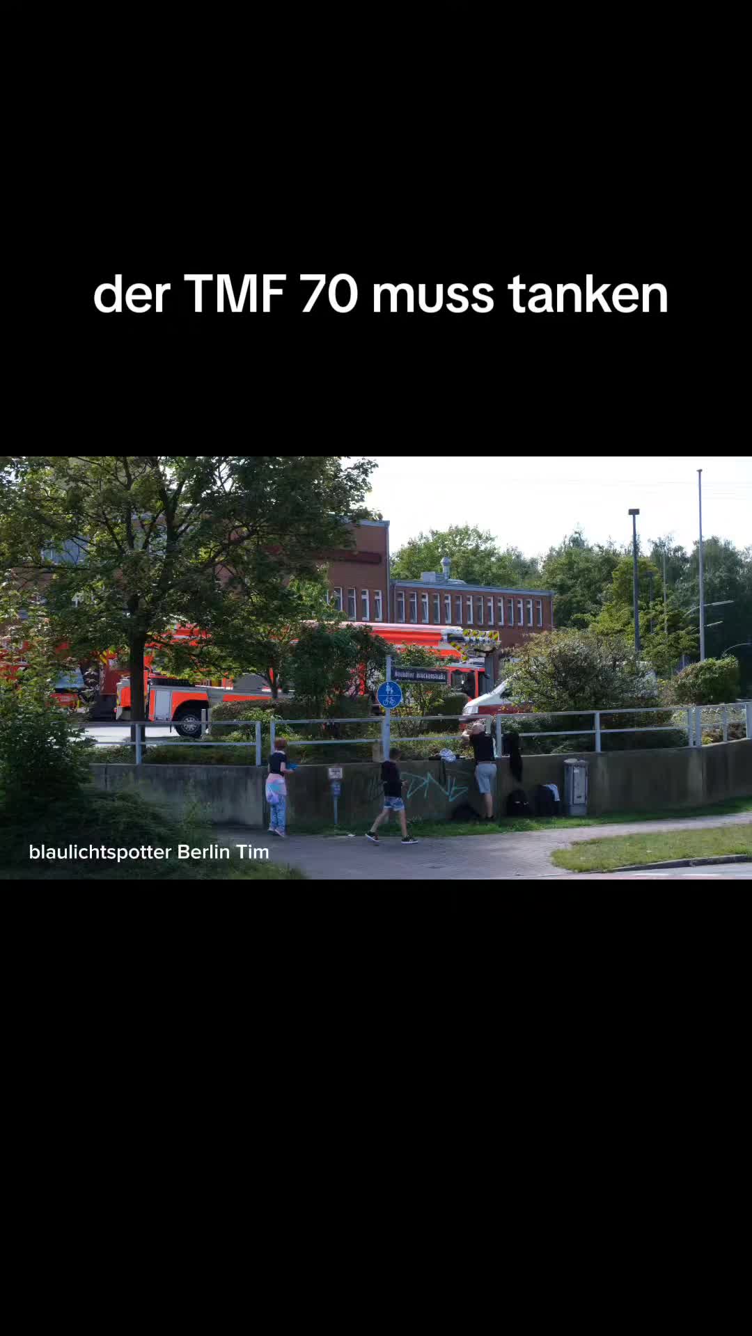 @Blaulichtspotter Berlin Tim