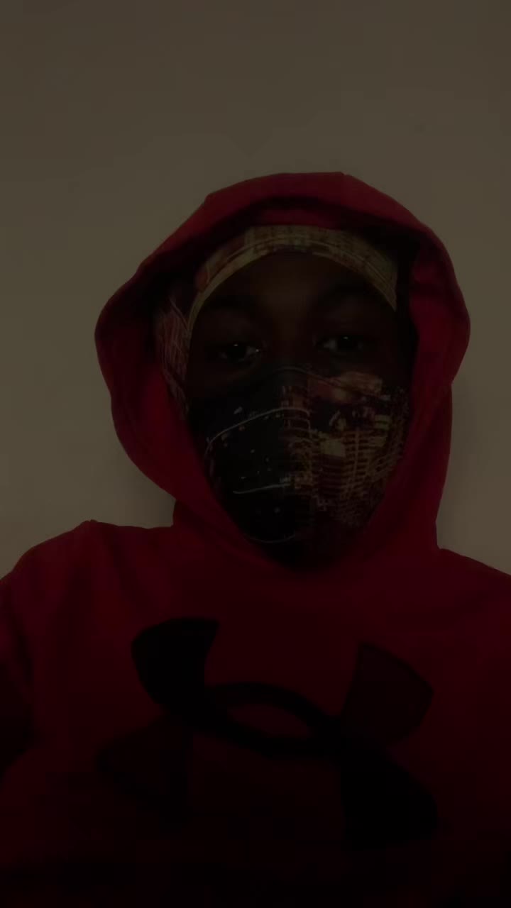 @𖣂