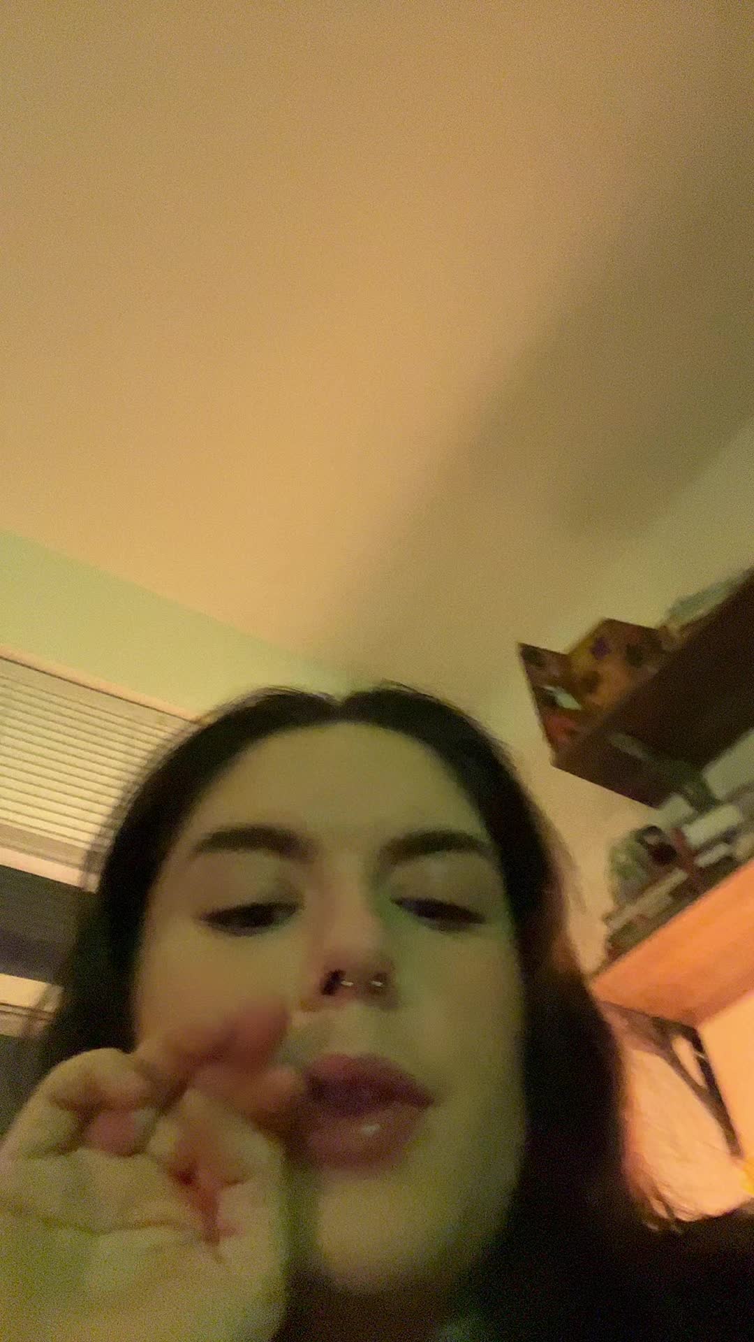 @(✿▰˘◡˘▰)
