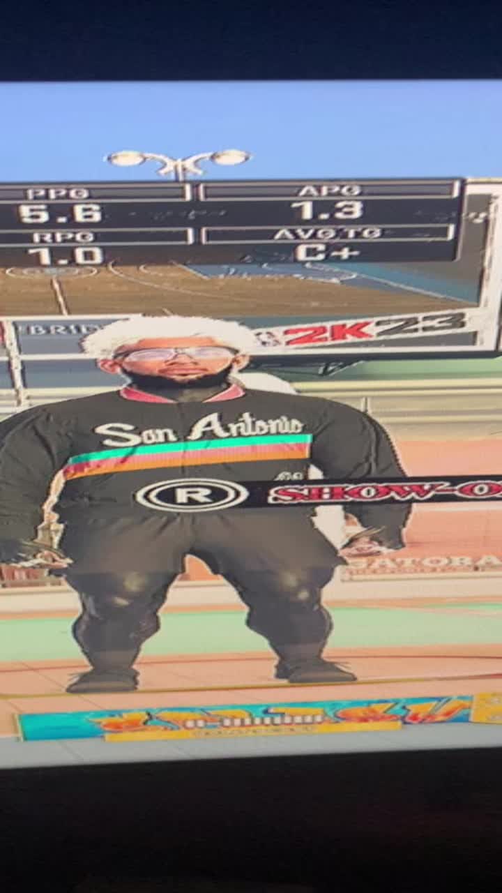 @Saksffith