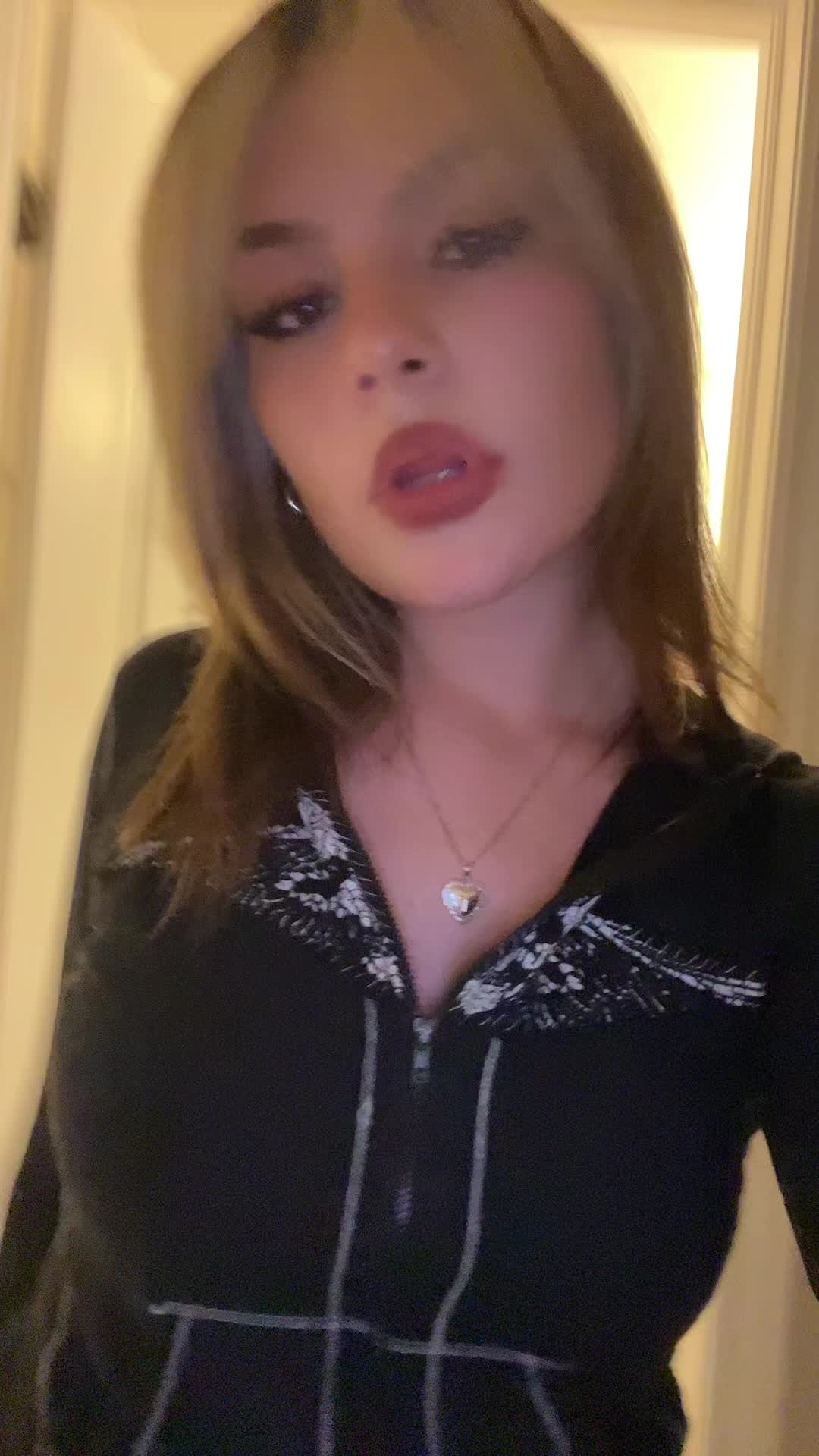 @glitteri✧˖&deg;.