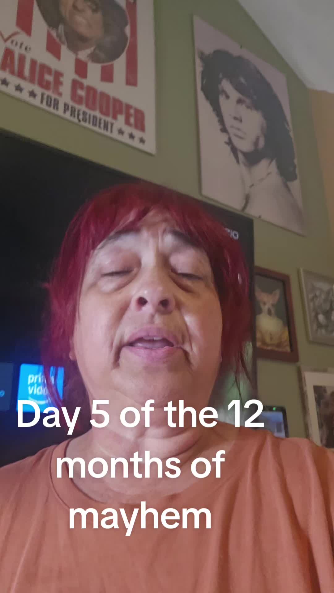 @HorrorQueenGirl