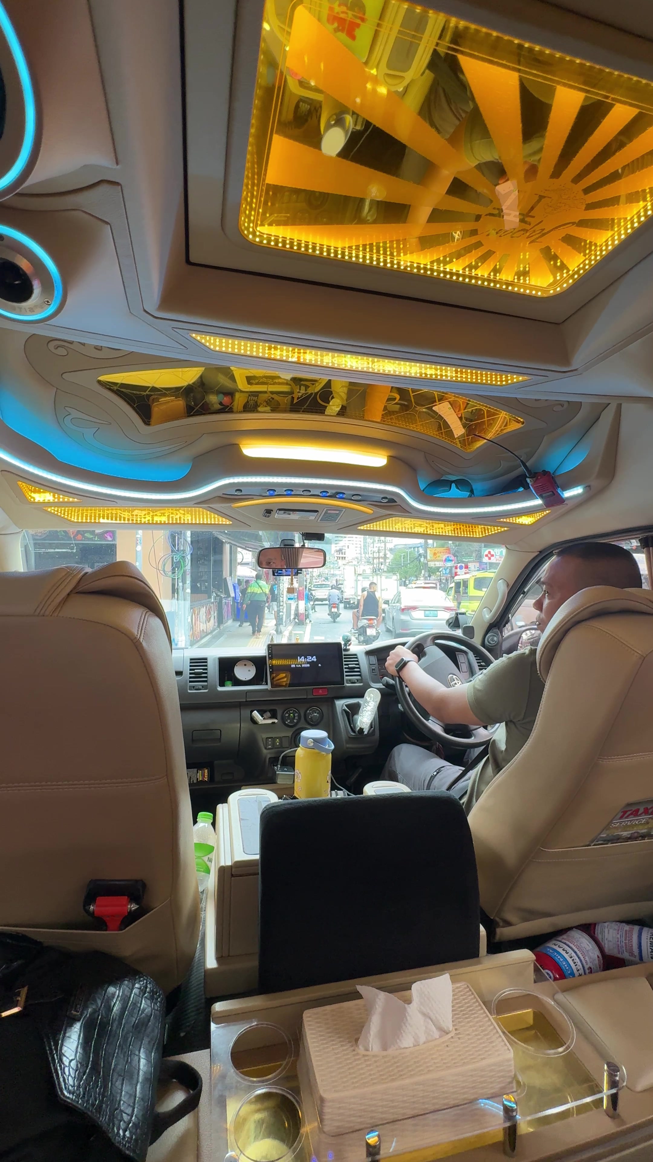 @boss2.0rv🇮🇳🇦🇪