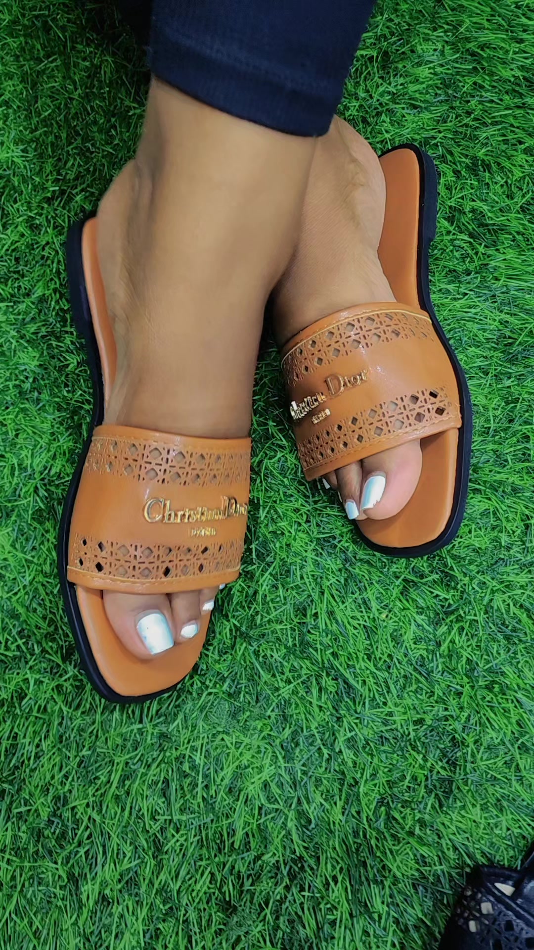 @Jara Shoe Store