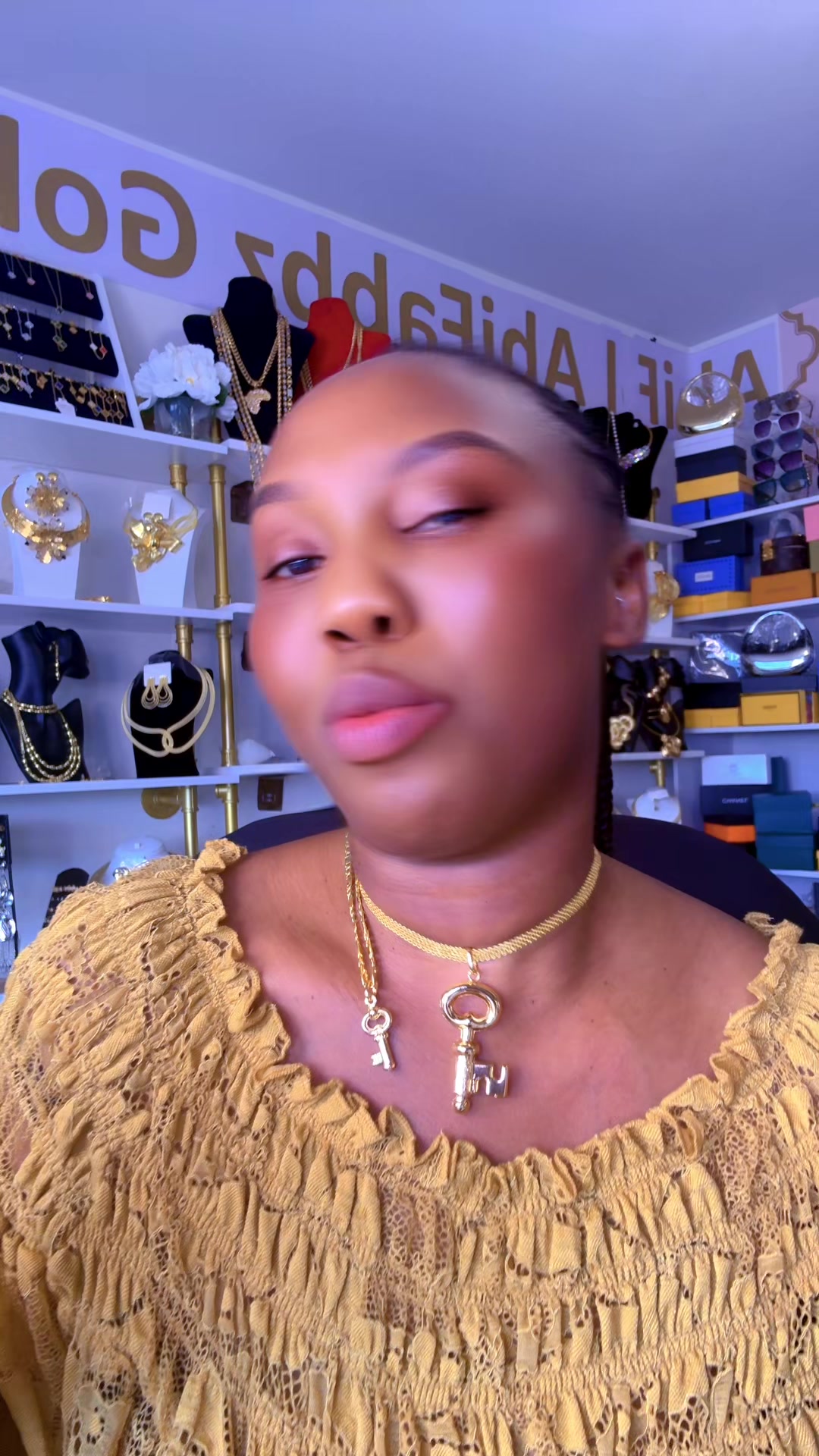 @AbiFabbz jewelry 🇨🇦🇺🇸🇬🇧