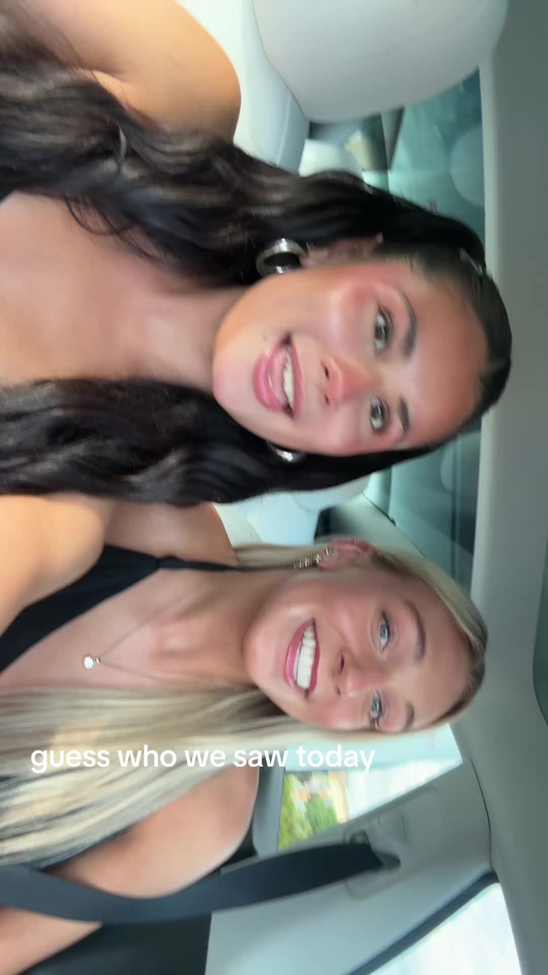 @myakruzel