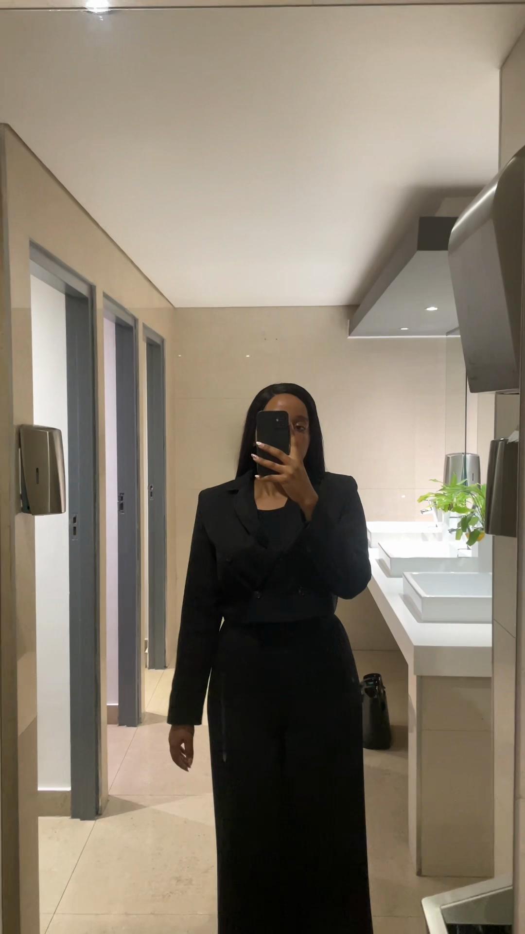 @SINAZO 🎀