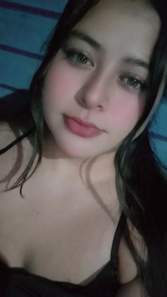 @Yackie🌼Ojitos😻 💚
