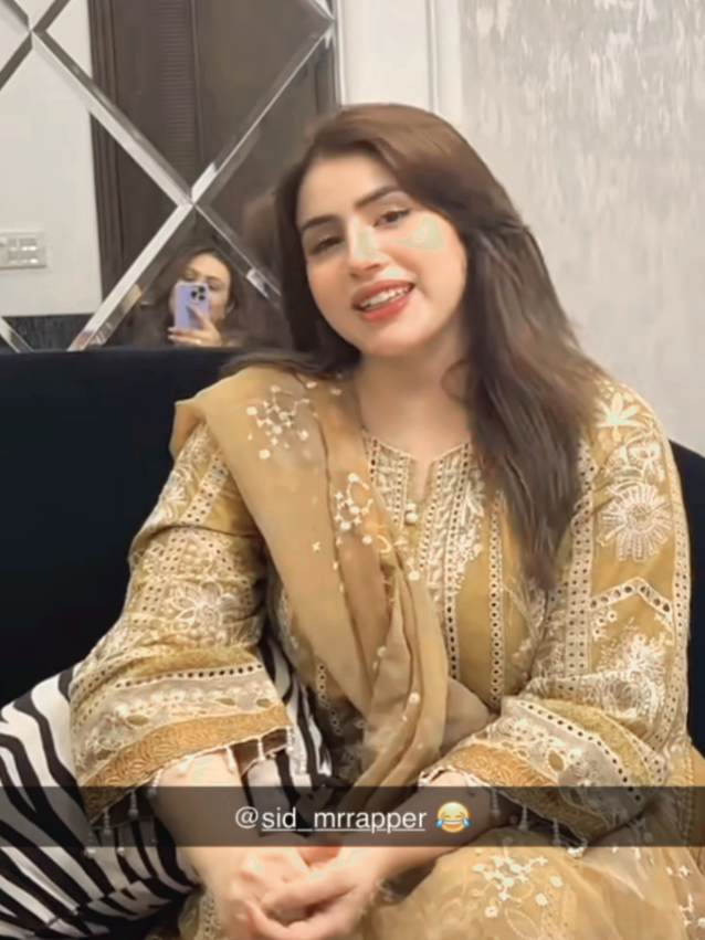 @Sehar^obsessed^Laraib 💜🐣