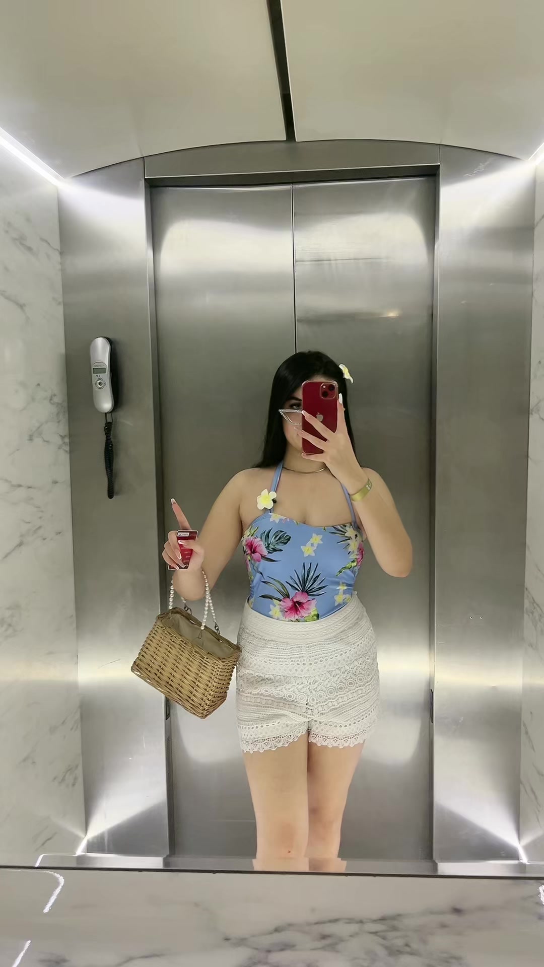 @๐๐ก๐๐ซ๐ง๐๐๐จ๐ฅ๐ข