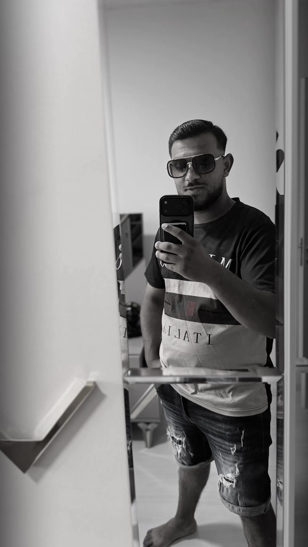 @O_ajrula