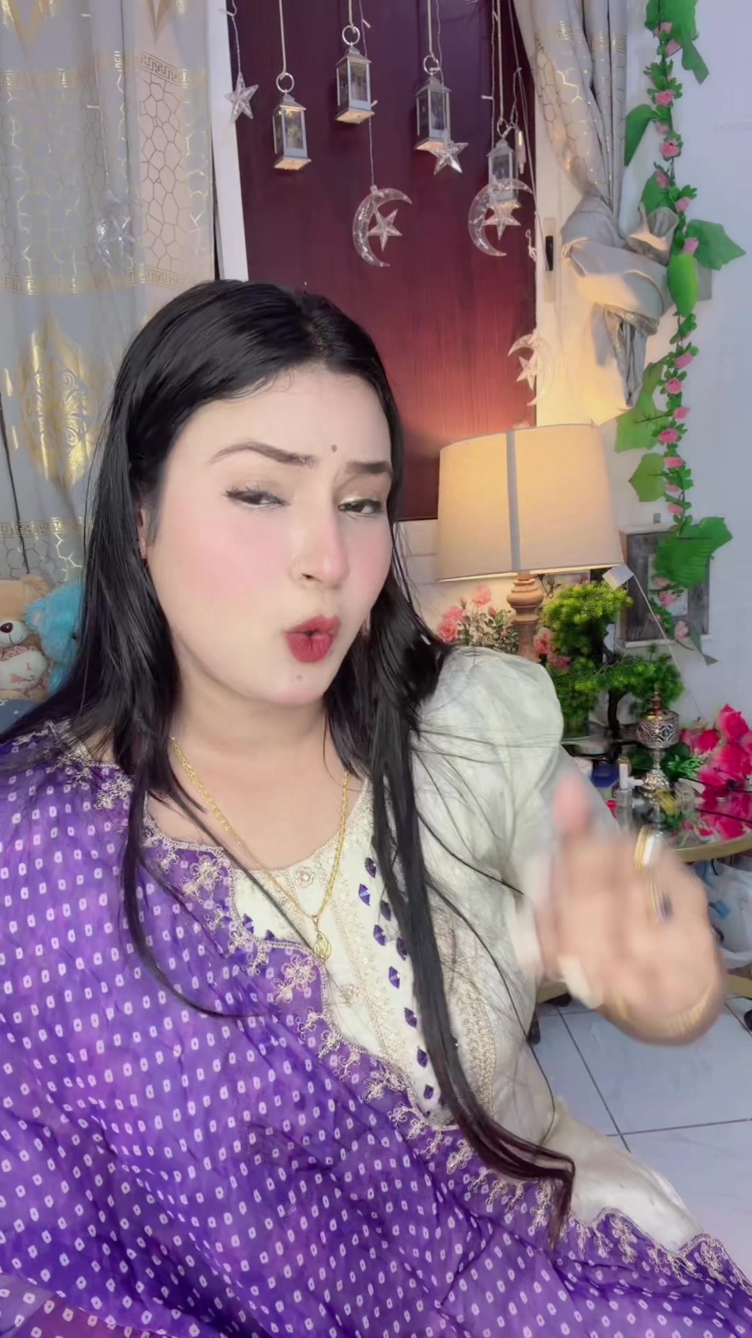 @Arobi Arba Ankhi