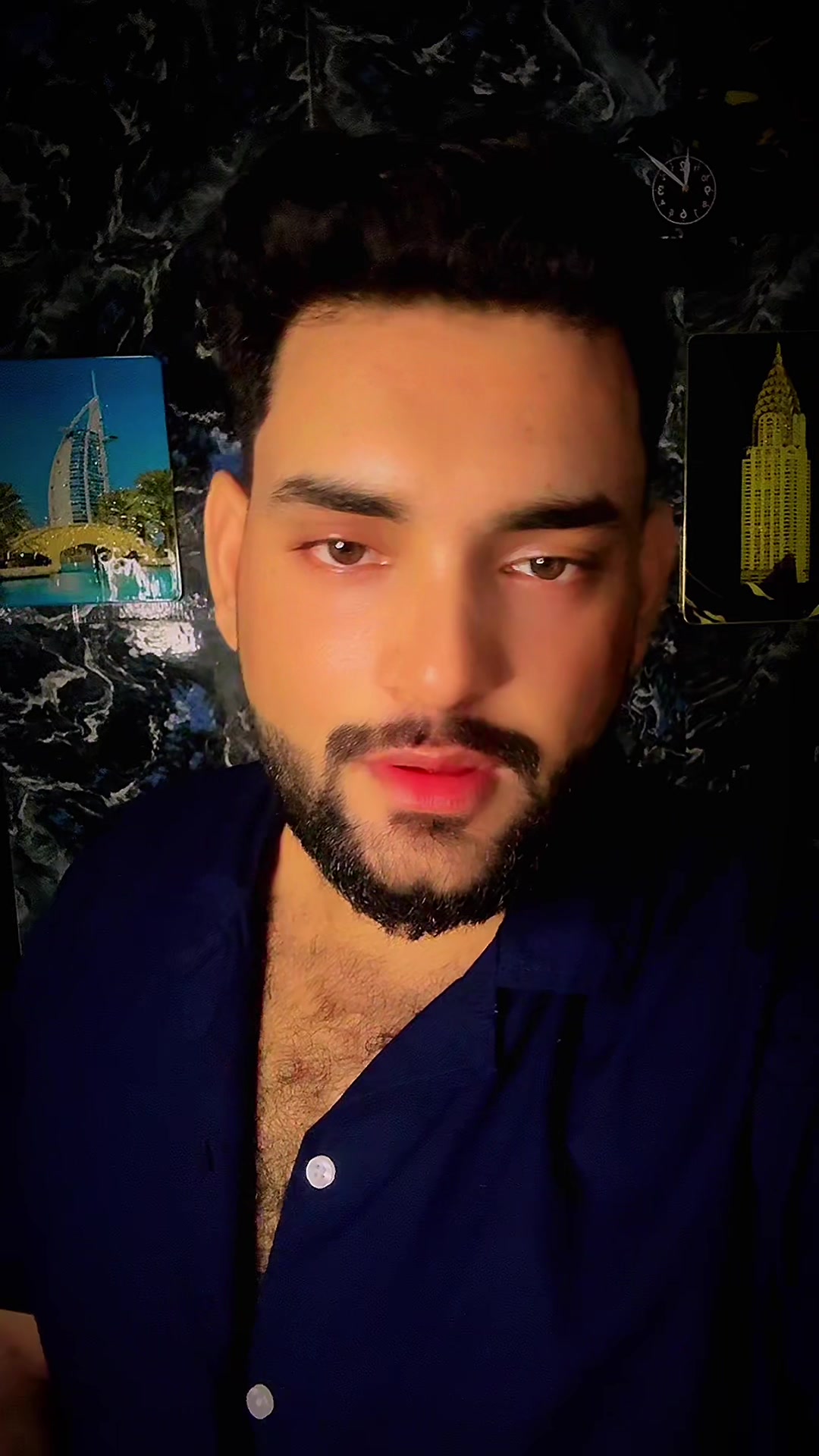 @𝐙𝐄𝐄𝐒𝐇𝐀𝐍 ᴏꜰꜰɪᴄɪᴀʟ⁰²🍁🎖️