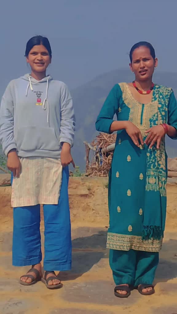 @एक्लि बुहारी ❣️❣️