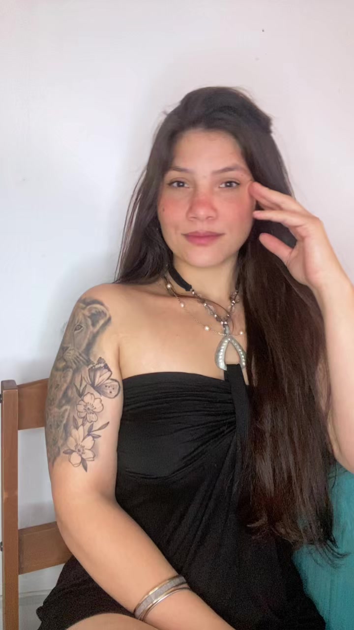 @Auria correa 🍓✨