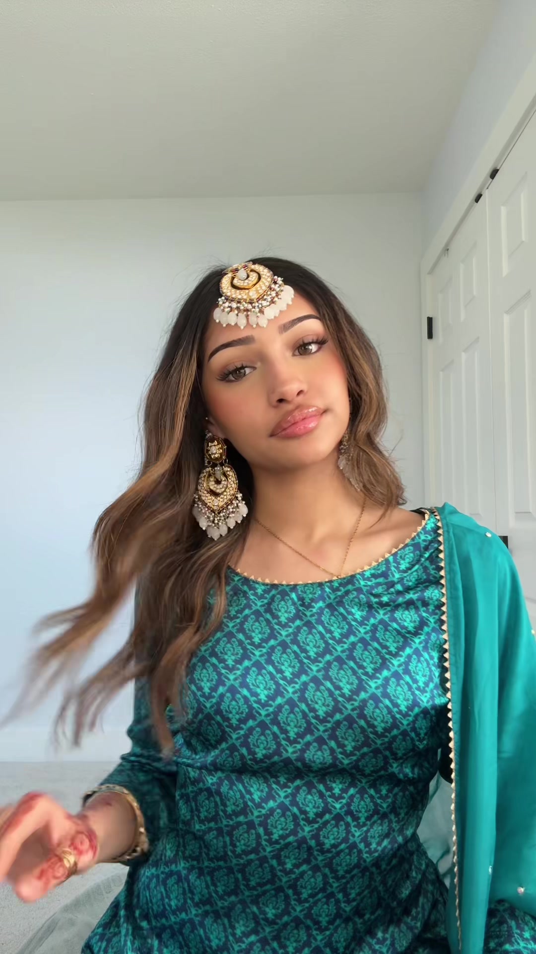 @Sarah khan
