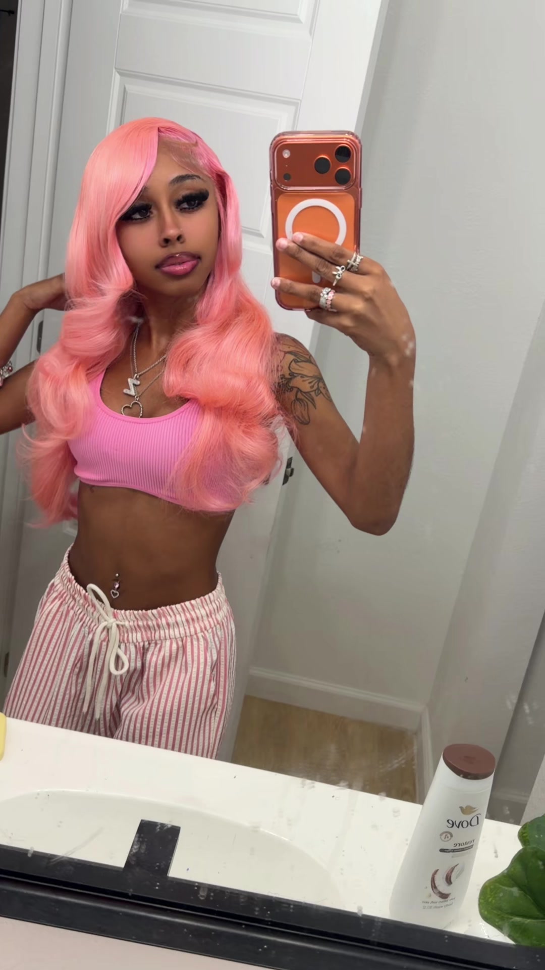 @niyahmfsanaye