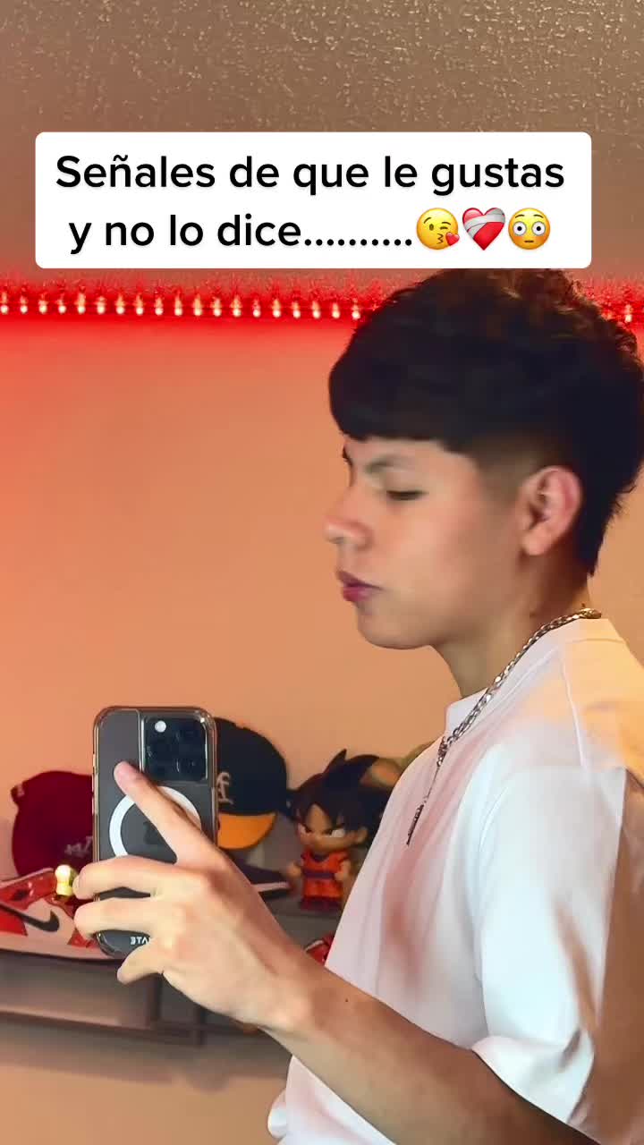 @Jhonyvictorinoperez