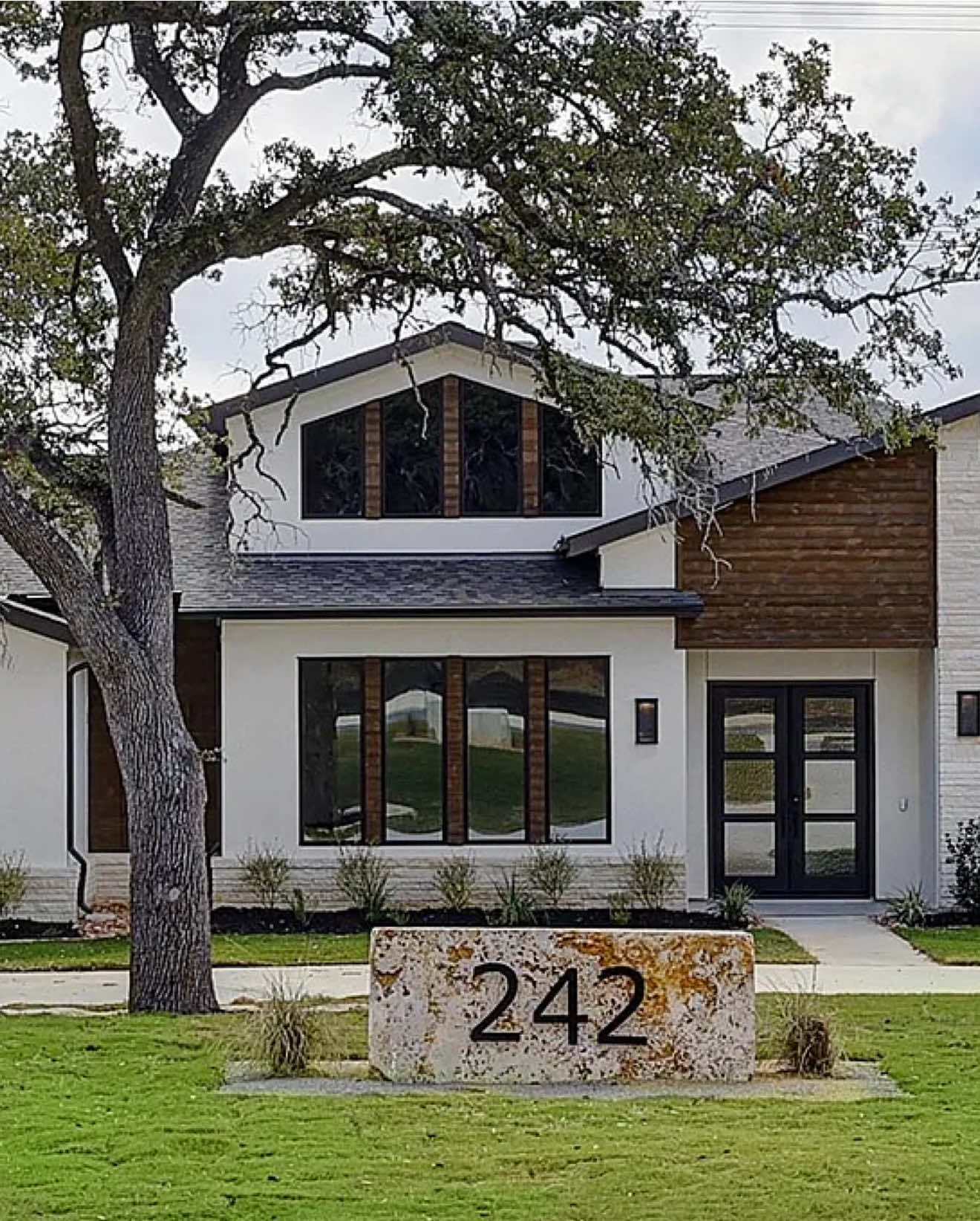 @Emily Garza | Perry Homes
