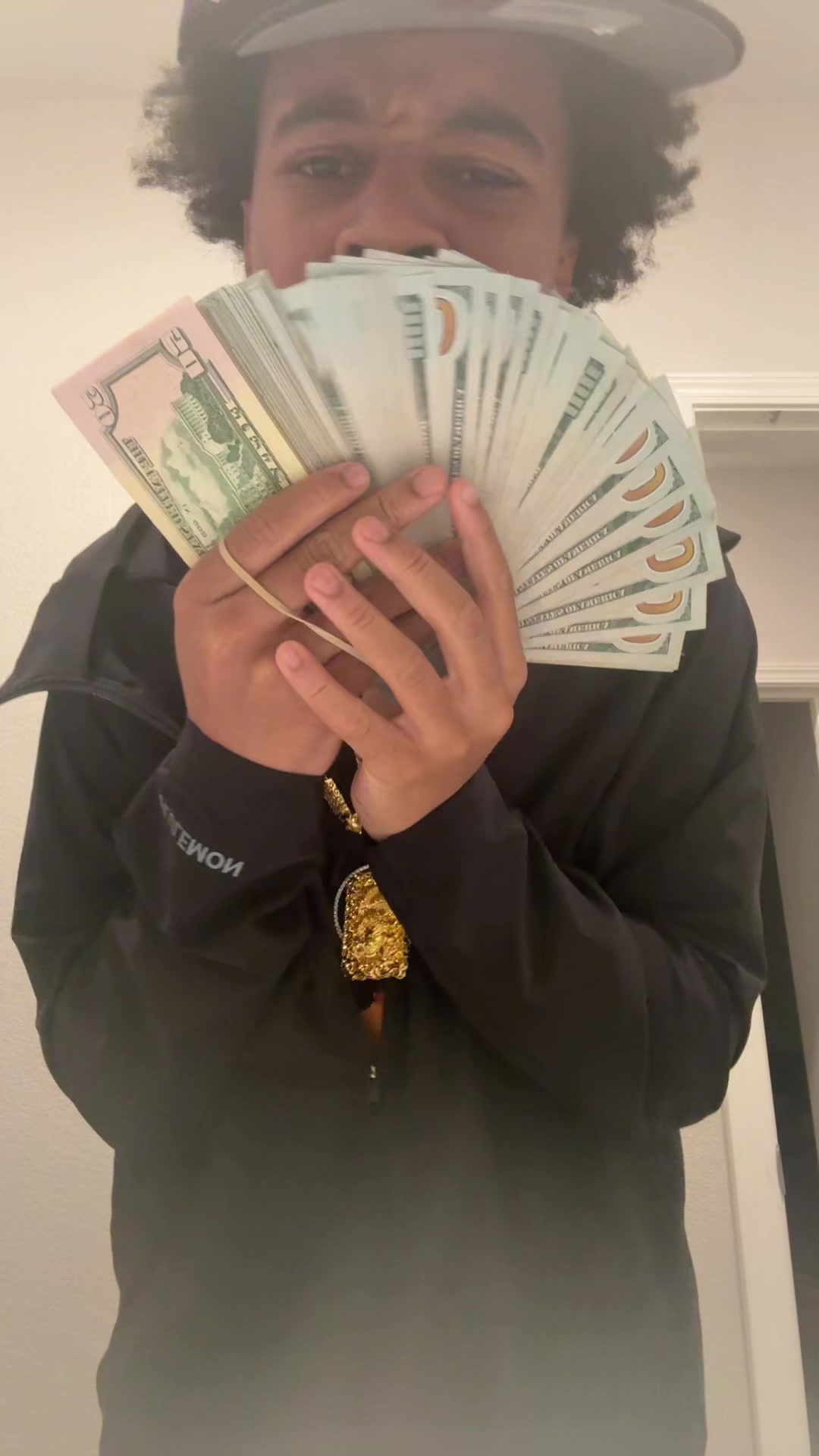 @Yooo 💯
