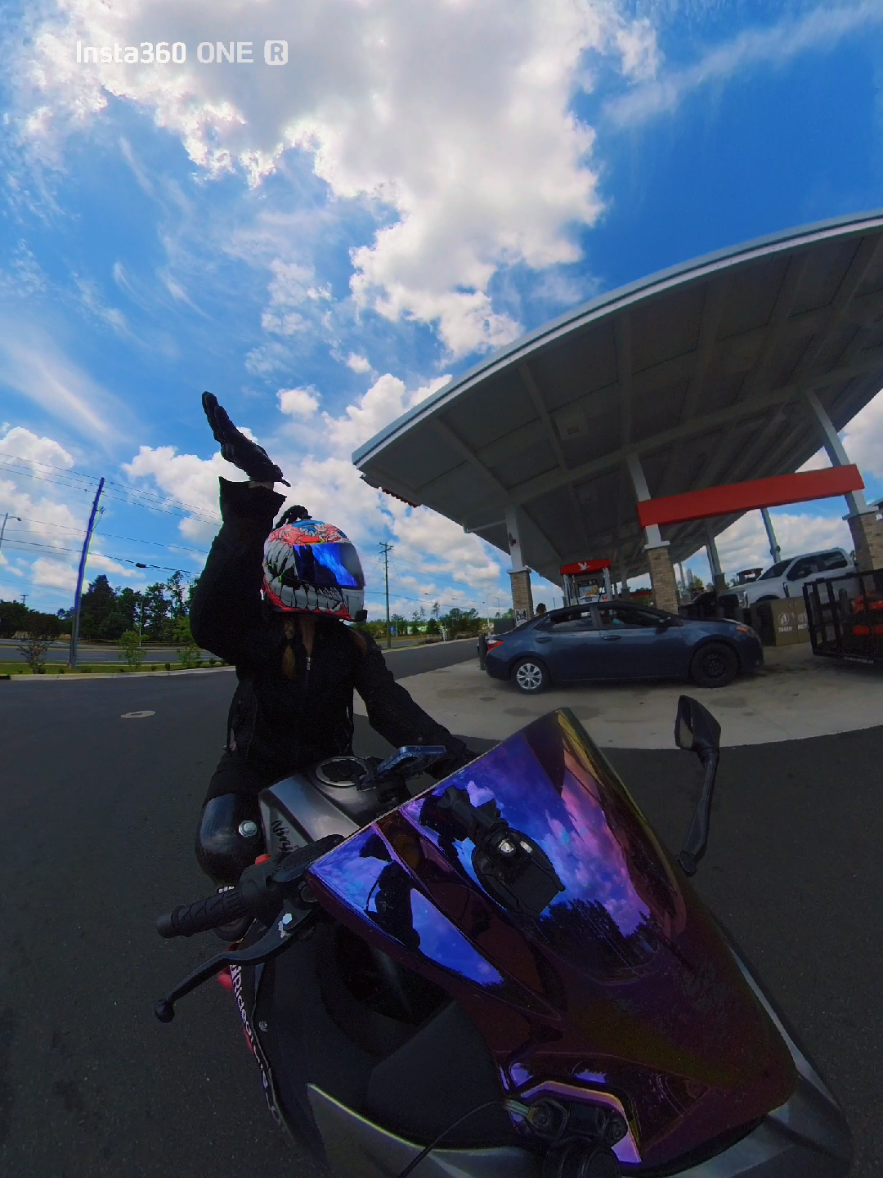 @🦿 Amanda 🏍