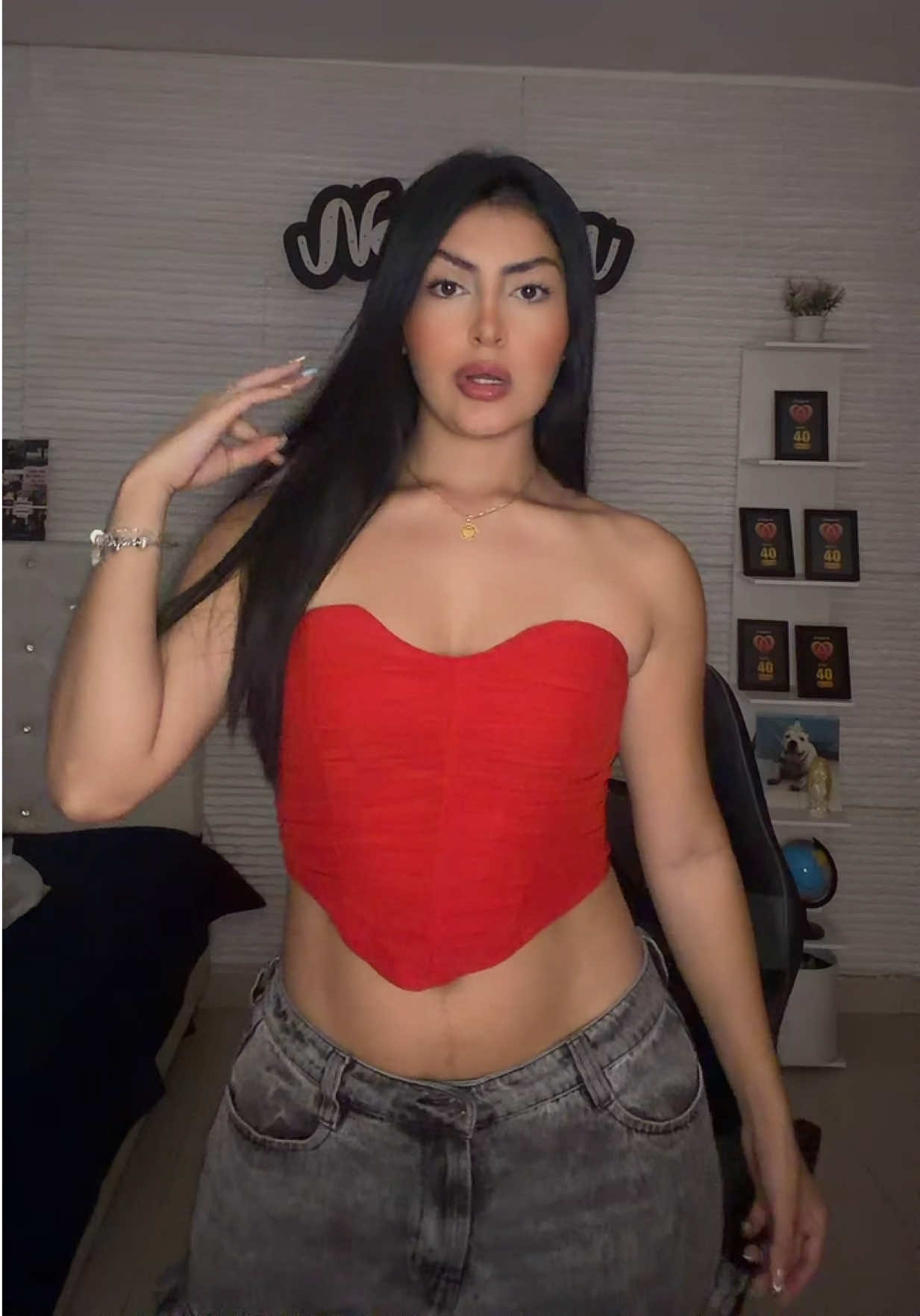 @Naiara🧸