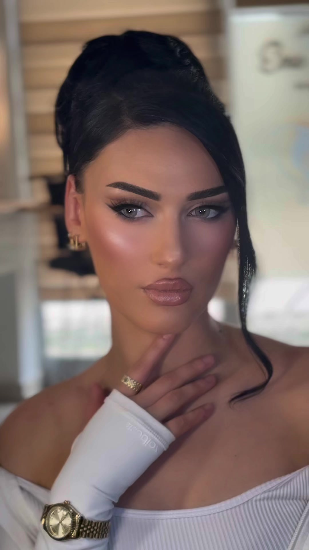 @Matianah_makeup_brows
