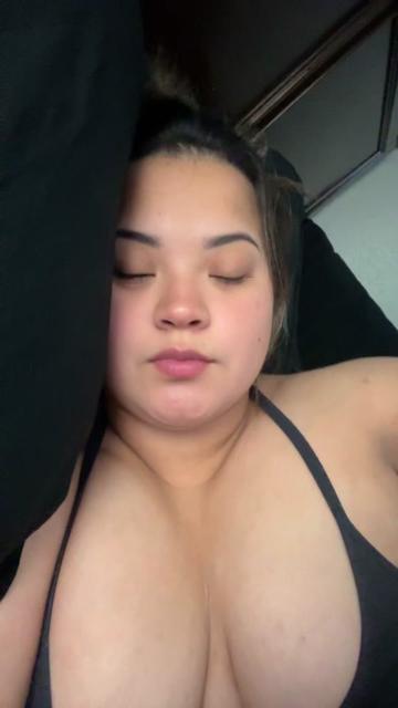 @nickimtzz1199