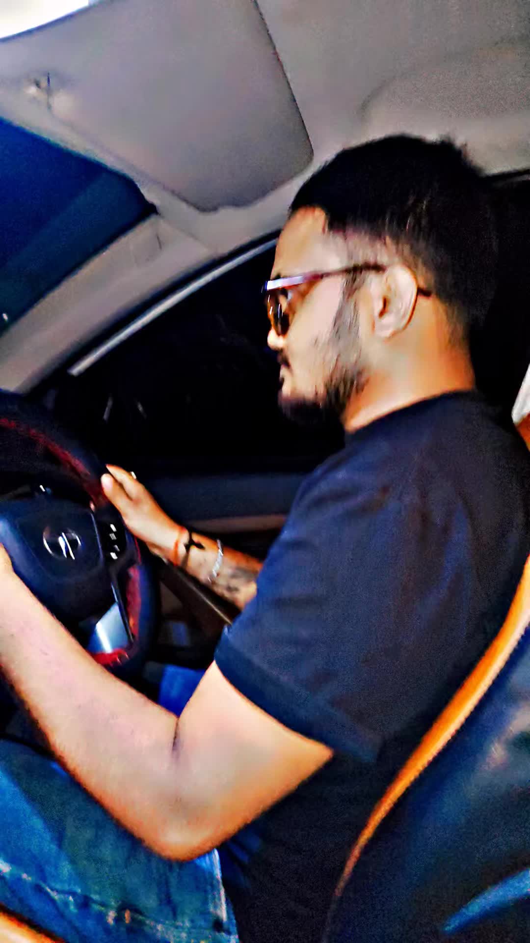 @DipeshSingh. 🕸🕷