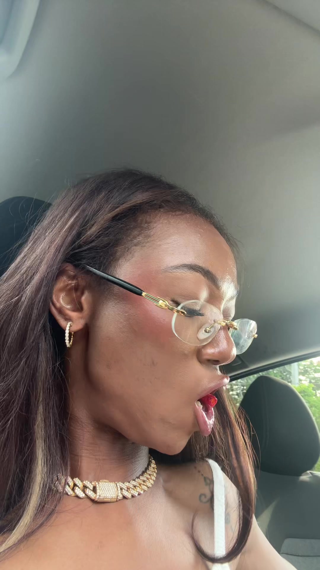 @Ari D.