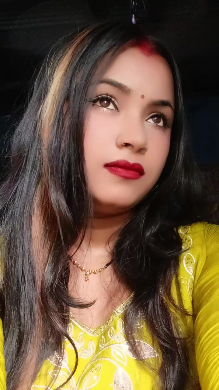 @Sahani Queen 👑💖