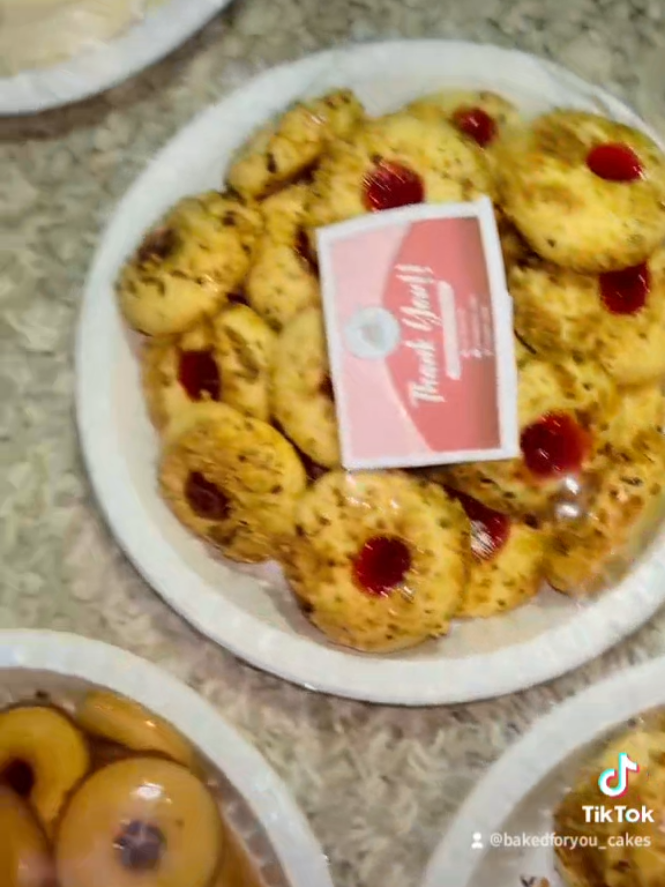 @Bakedforyou cakes