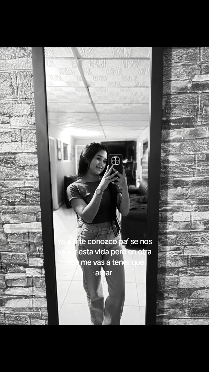 @𝒴