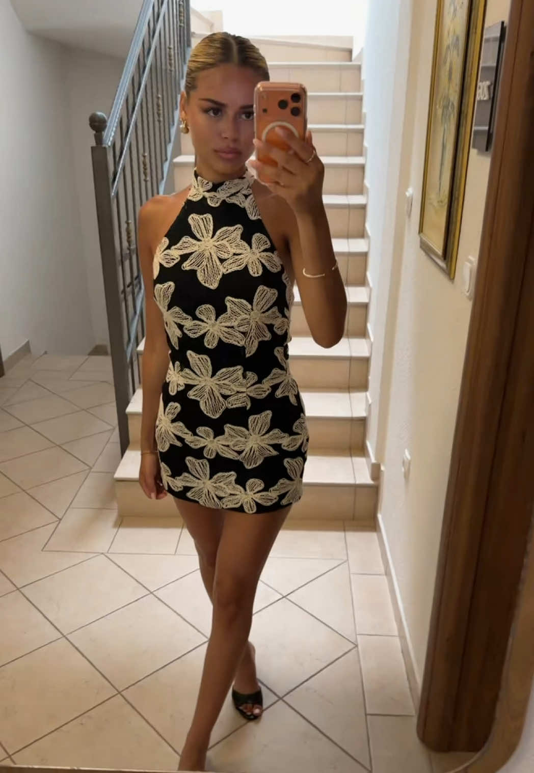 @Minela