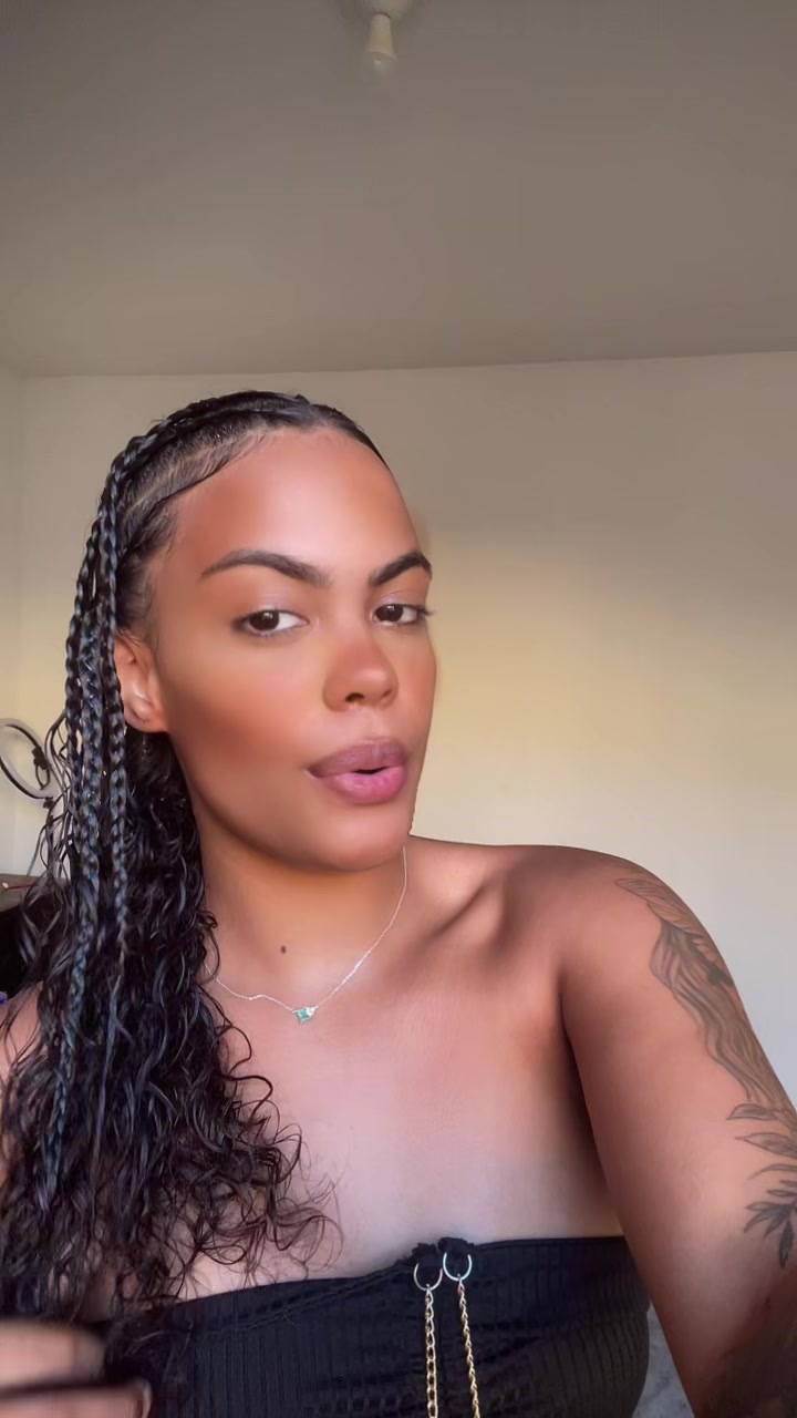 @alicianoemy