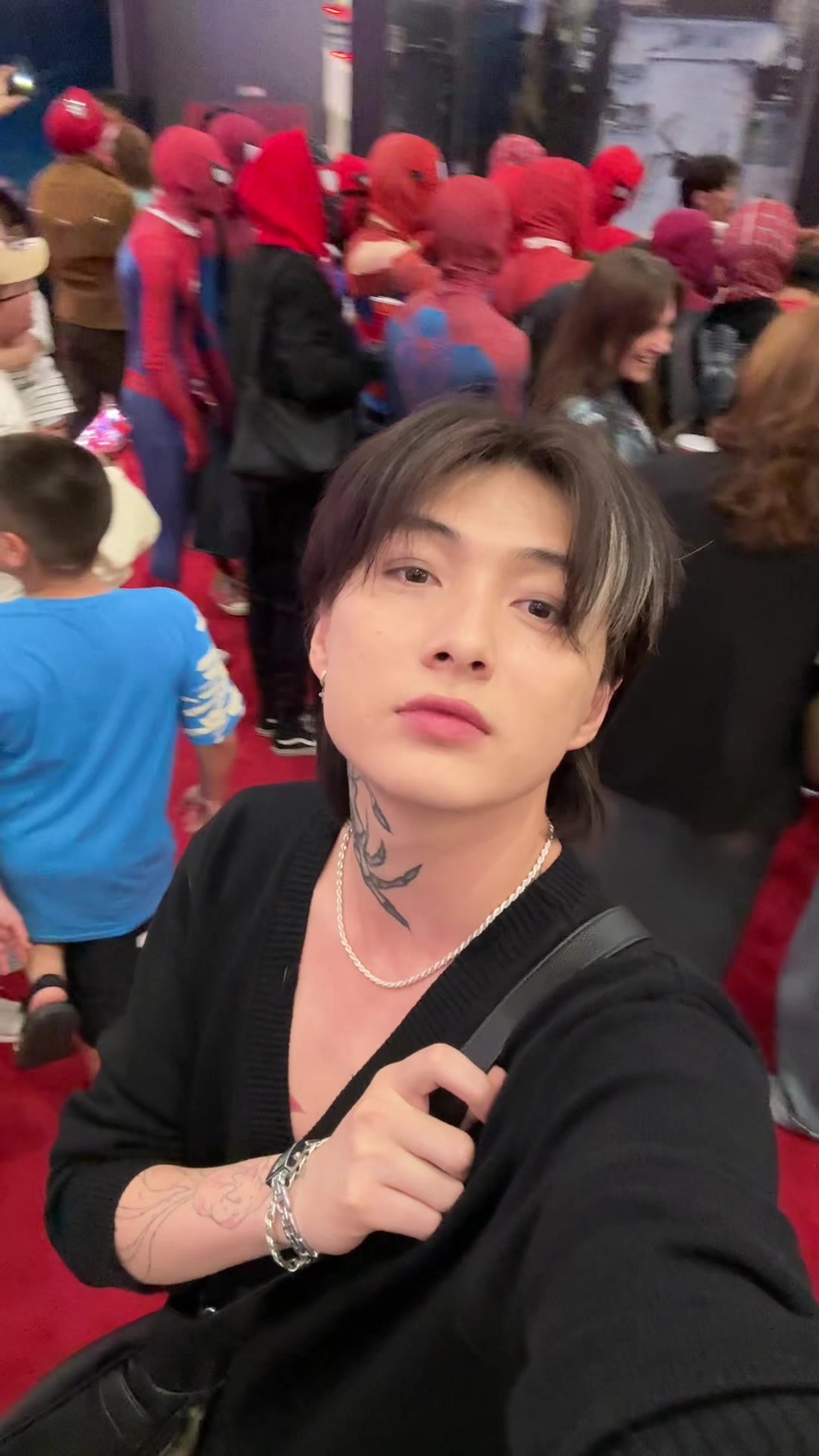 @TEN YUJIN