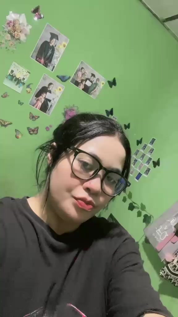 @łïłï🧿🌺