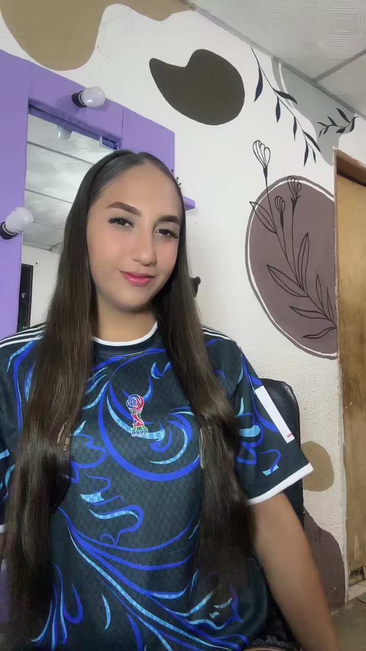 @Luciana.