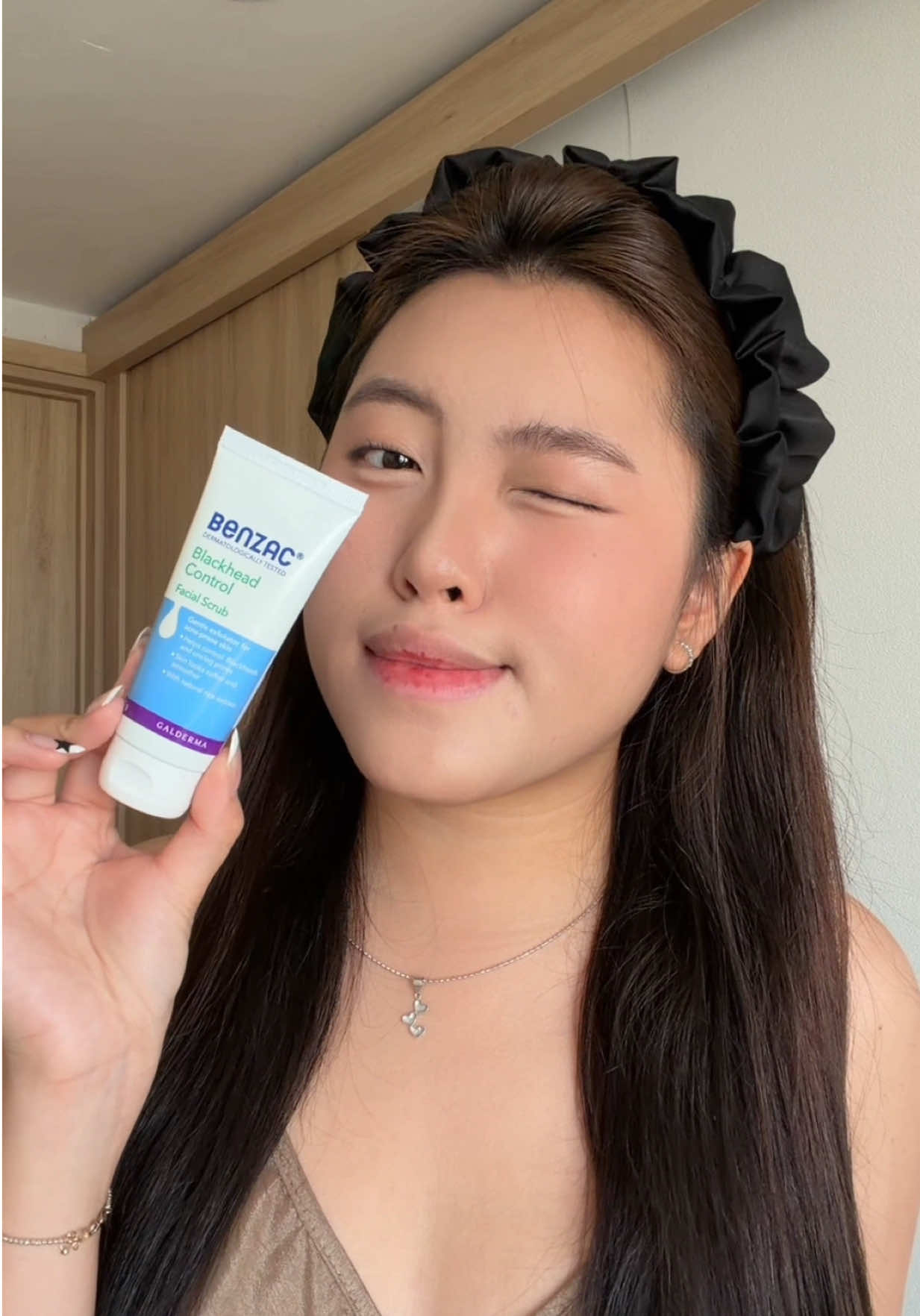 @Iris (Phương V&otilde;)