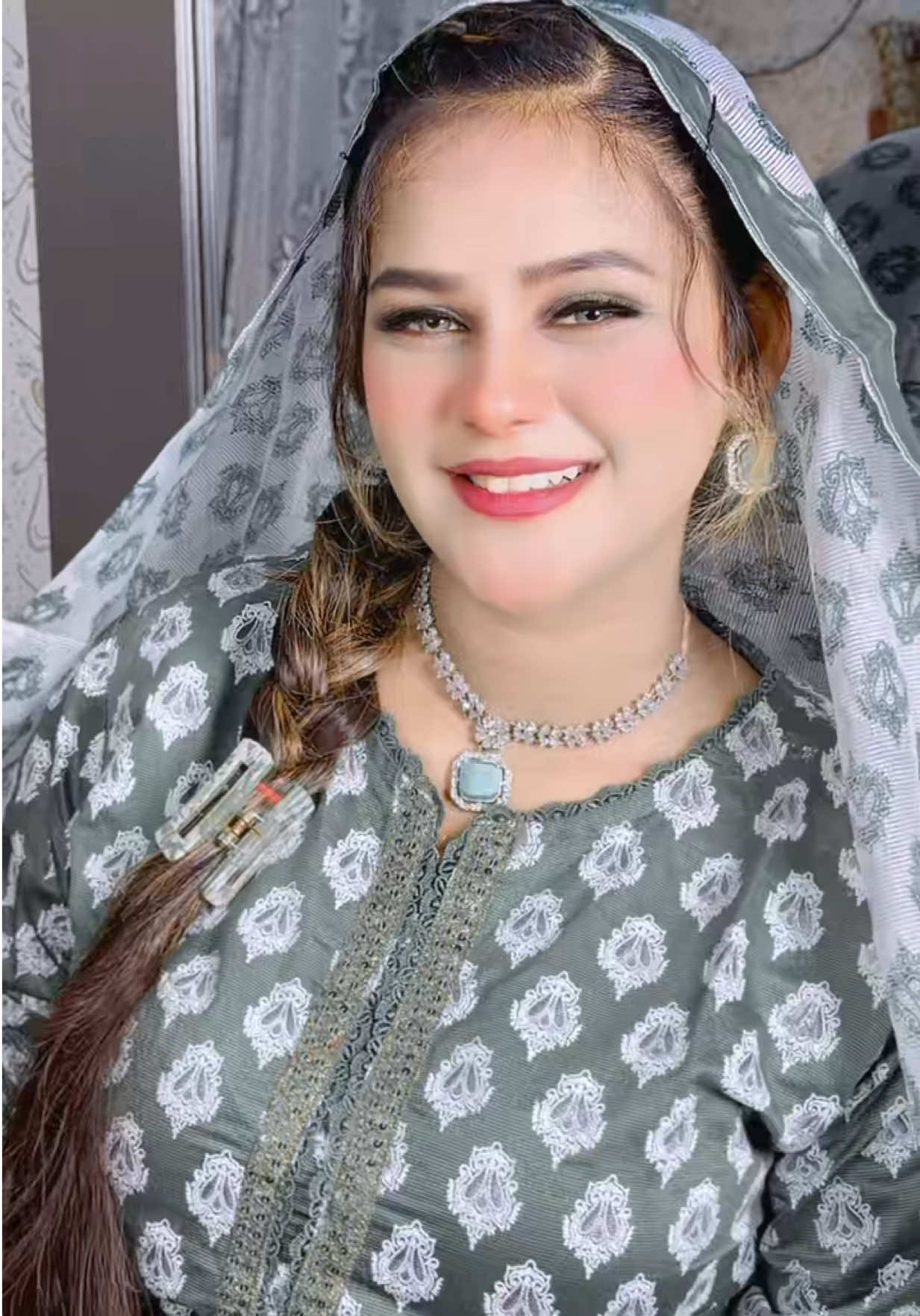 @Safeera Khan 💝