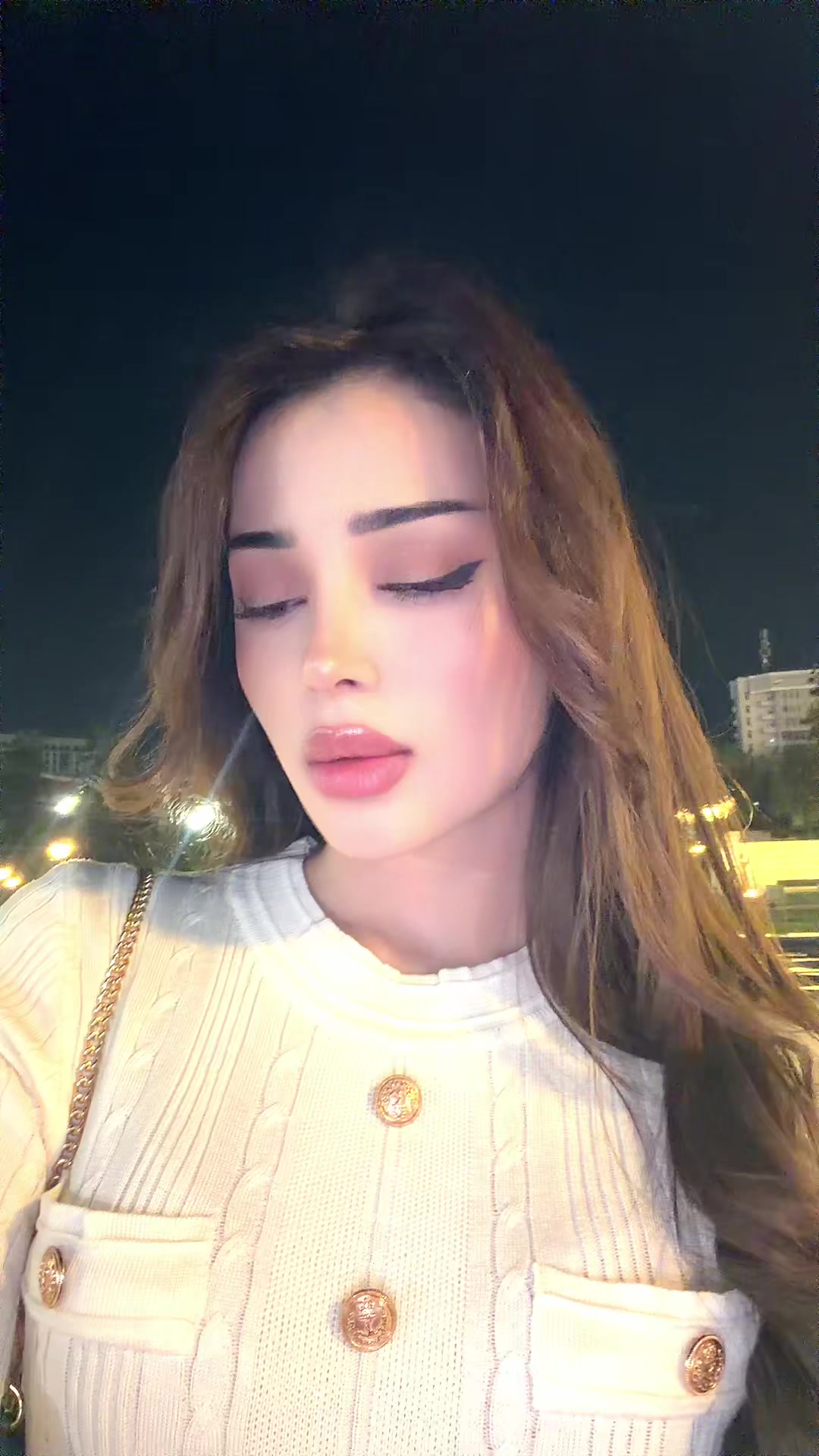 @iamazeeza