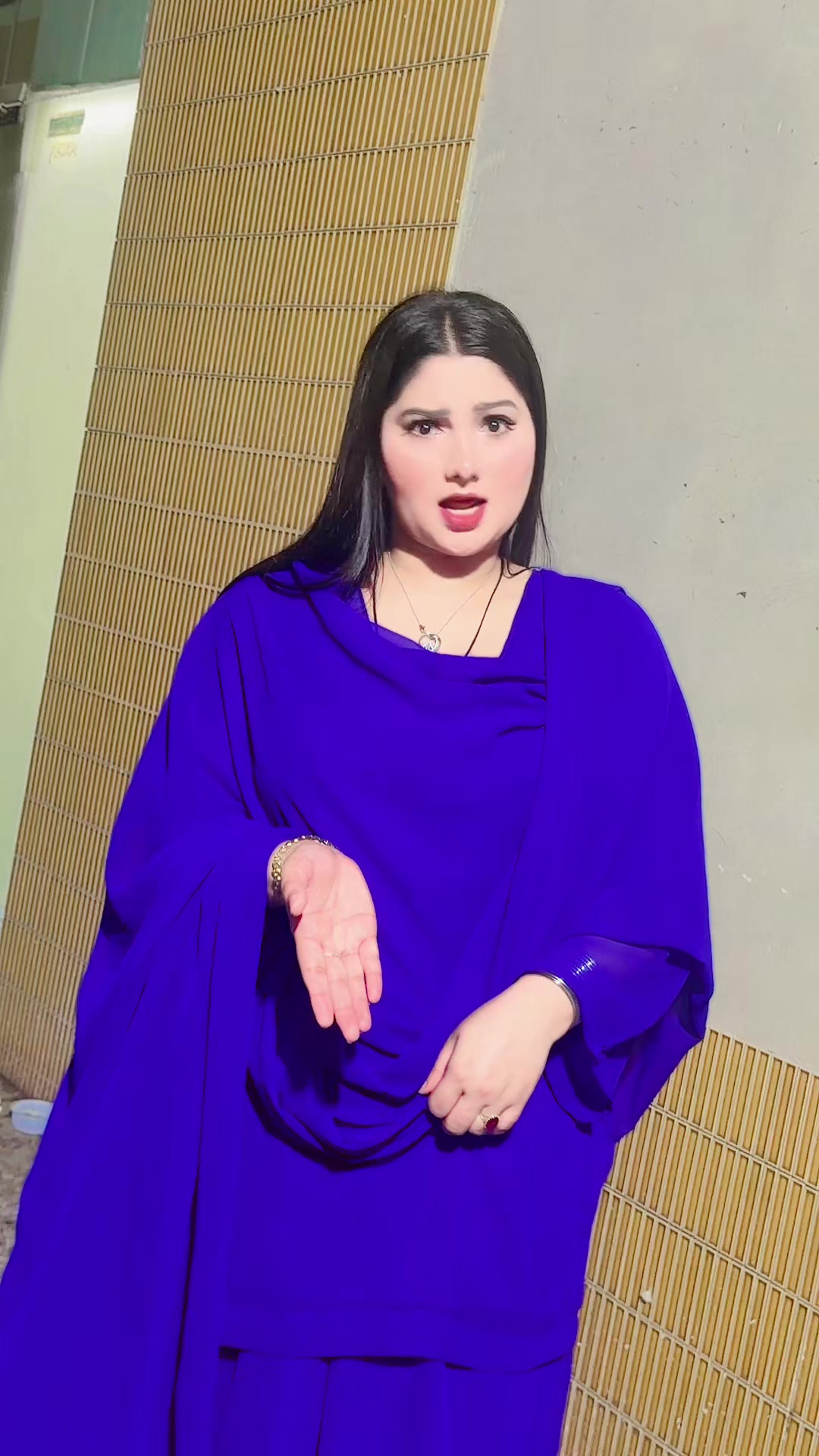 @aqsaromi