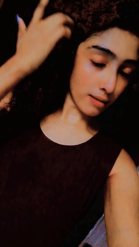 @dhinu queen 👑...